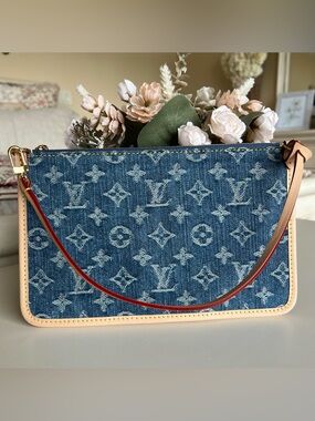 LOUIS VUITTON Monogram Denim Carryall MM Pochette Blue 💙 Like New